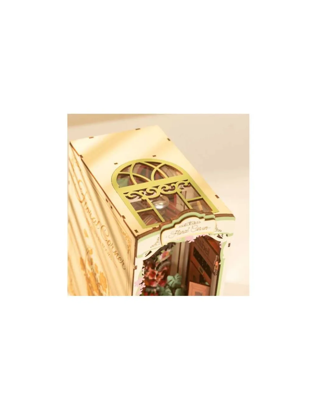 Rolife Maquette Floral Corner Book Nook - Sale