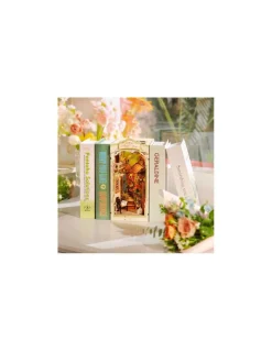Rolife Maquette Floral Corner Book Nook - Sale