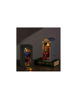 Rolife Maquette Magic House Book Nook - Outlet