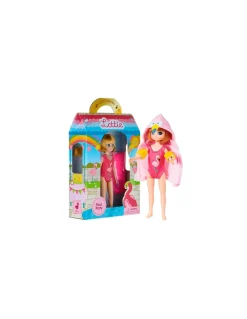 Lottie Poupée pool party New